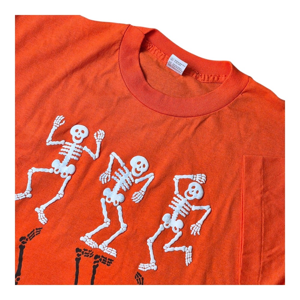 VTG Hallmark Dancing Skeletons T-Shirt USA Single Stitch Halloween Adult XL‎